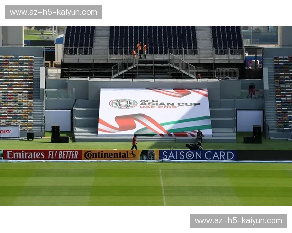 东亚杯烽烟再起：中日足球恩怨情仇，谁能主宰亚洲杯之巅？